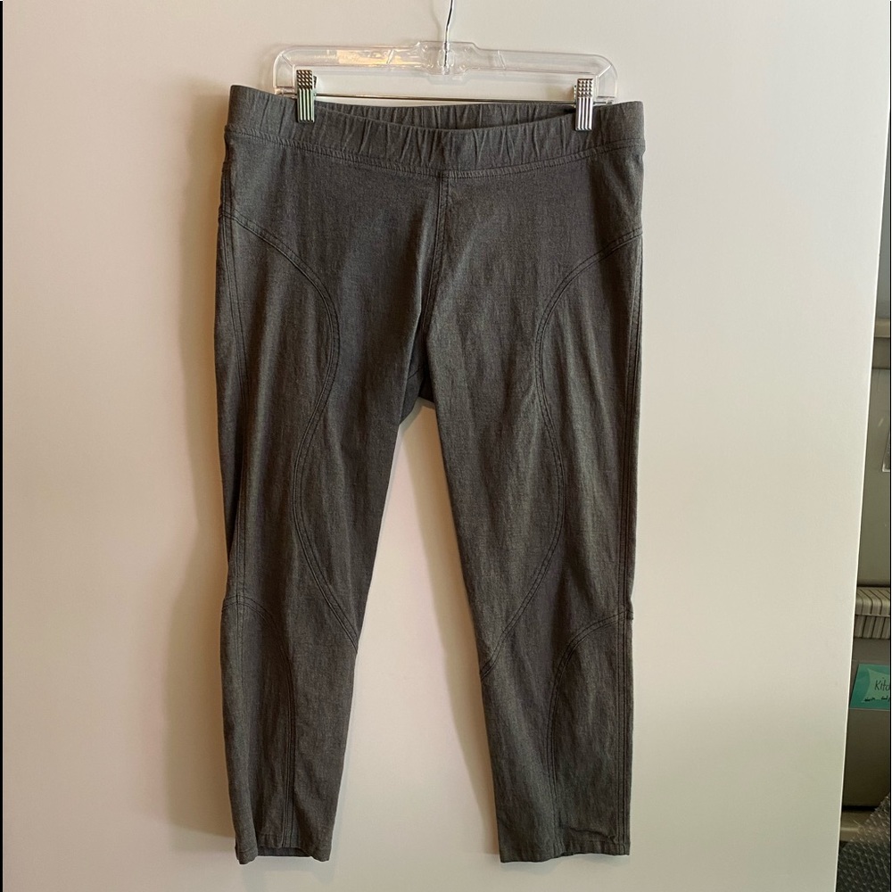 Prairie Underground grey jeans size large
